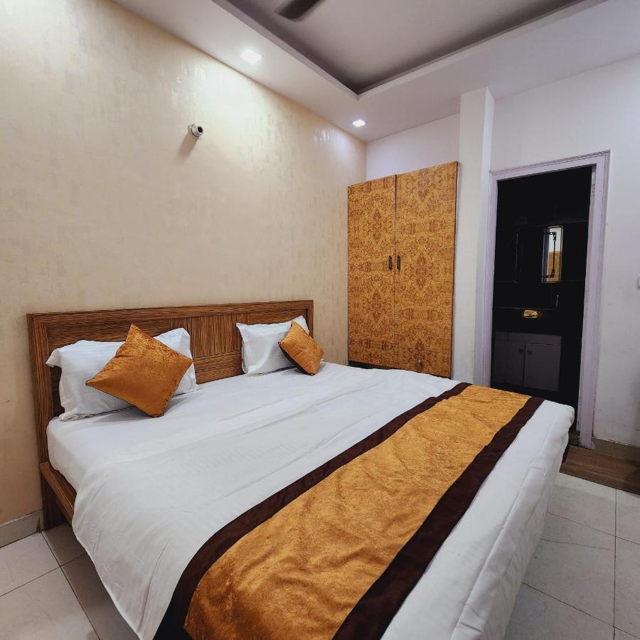 Hotel Royal Afghan Nueva Delhi Exterior foto