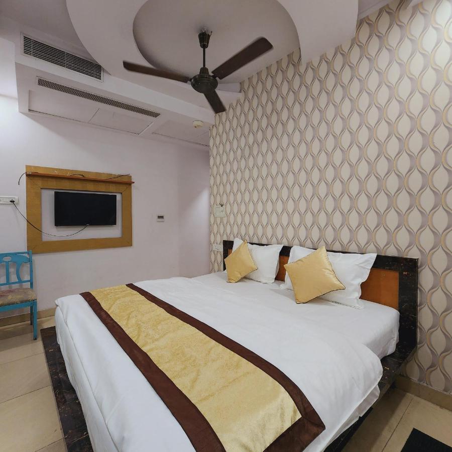 Hotel Royal Afghan Nueva Delhi Exterior foto